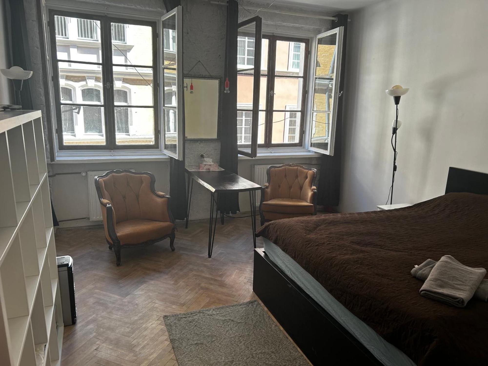 Private Apartament Wroniecka 6 - Parking Poznan Dış mekan fotoğraf