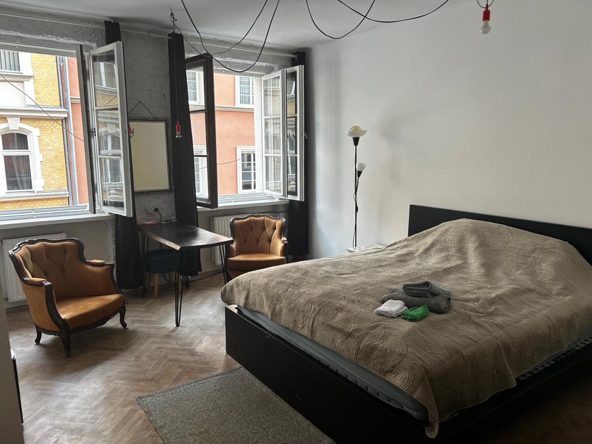 Private Apartament Wroniecka 6 - Parking Poznan Dış mekan fotoğraf